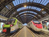 Deux trains terminus à Milano Centrale